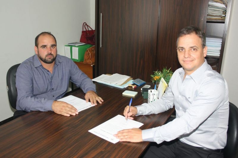PREFEITO DE PERDIZES É RECONDUZIDO AO CARGO DE PREFEITO.